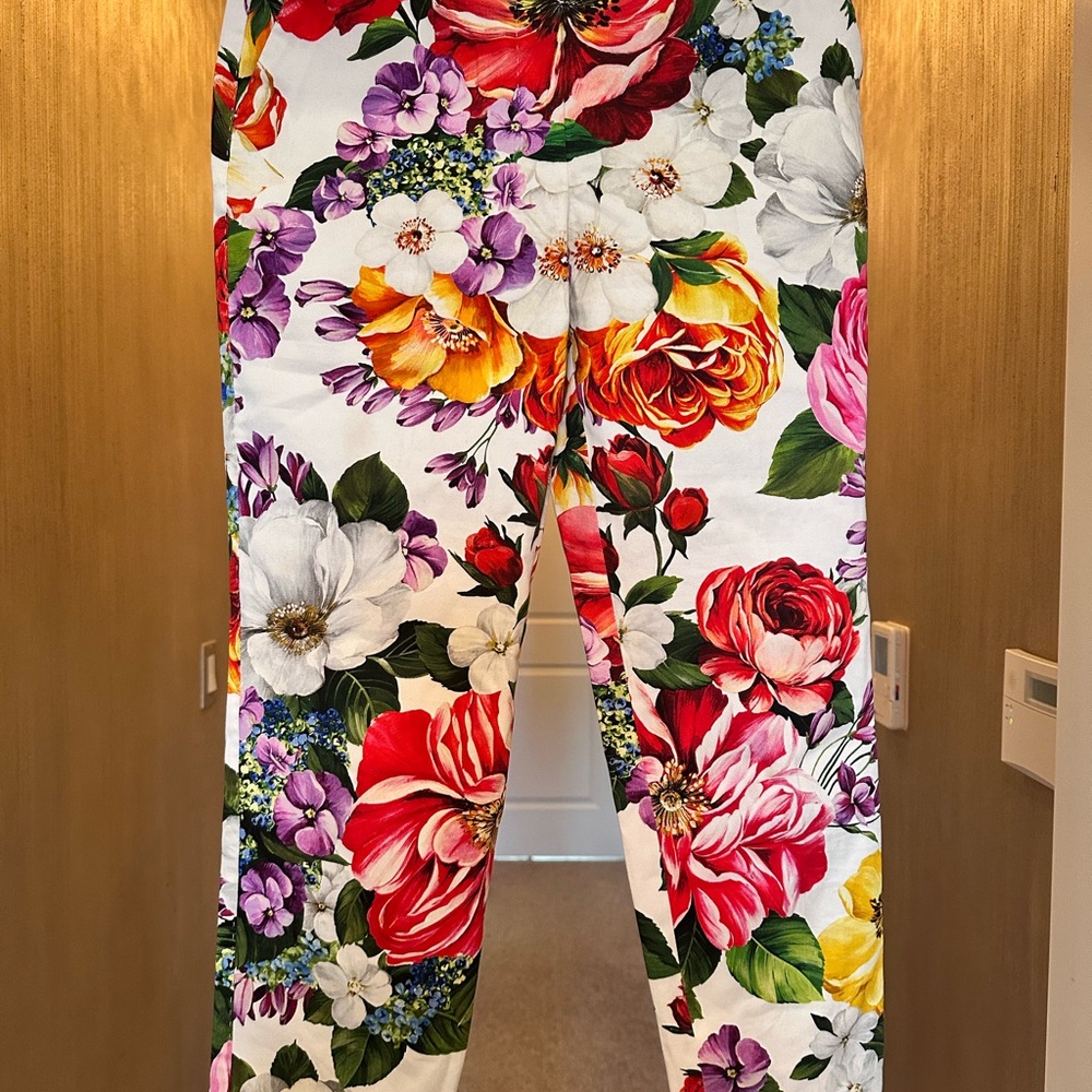 Dolce & Gabbana Multicolor Floral  Bottoms for women 🌺🌺